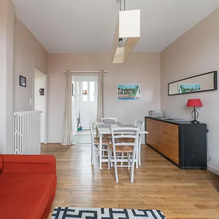 Le Larbaud - Calme Et Lumineux En Centre Vichy