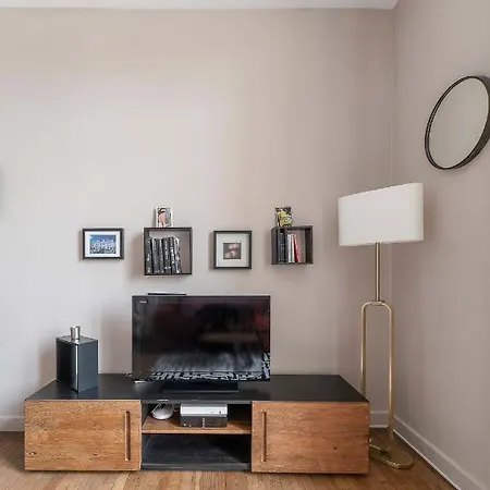 Le Larbaud - Calme Et Lumineux En Centre Appartement *