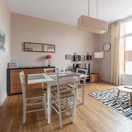 Le Larbaud - Calme Et Lumineux En Centre Apartment