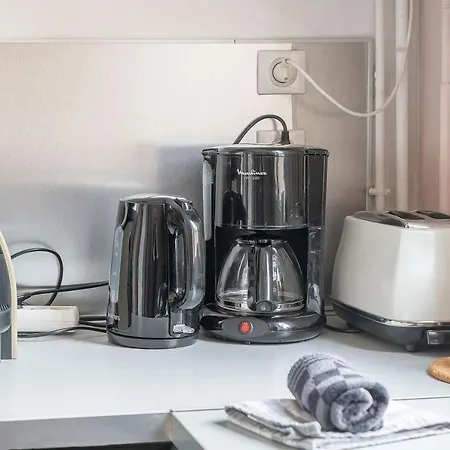 Le Larbaud - Calme Et Lumineux En Centre *