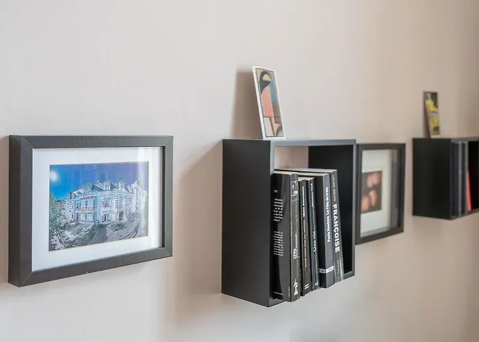 Le Larbaud - Calme Et Lumineux En Centre