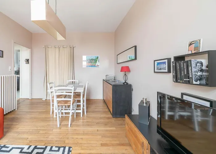 Le Larbaud - Calme Et Lumineux En Centre Daire *