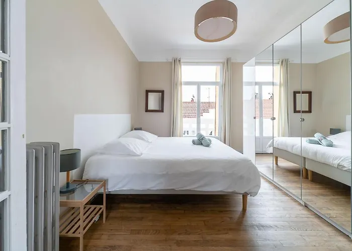 Le Larbaud - Calme Et Lumineux En Centre Vichy