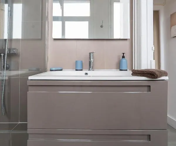 Daire Le Larbaud - Calme Et Lumineux En Centre *